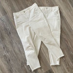 2 pair of WHBM Size 6 ankle frayed jeans.